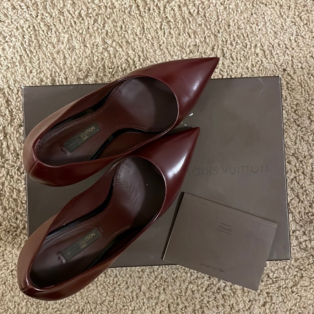 Louis Vuitton Eyeline Pump